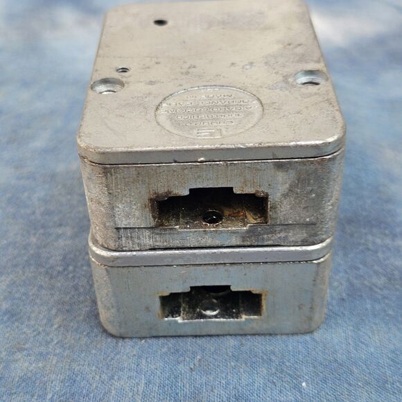 LA GARD Lock Body/Housings - 1800 Series Group 2 For Parts (Lot of 2) - Picture 3 of 7